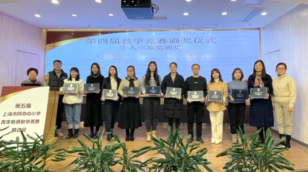 b7b7dfe8-9ace-4ab7-a6ff-3c8177a46646 b7b7dfe8-9ace-4ab7-a6ff-3c8177a46646