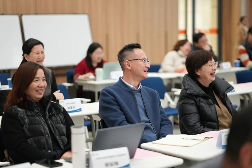 aa3139c4-086d-43d7-8c03-71973095173a aa3139c4-086d-43d7-8c03-71973095173a