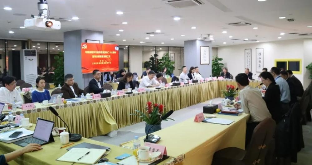 425a404b-bdde-428c-a9b4-3204c419f907 425a404b-bdde-428c-a9b4-3204c419f907