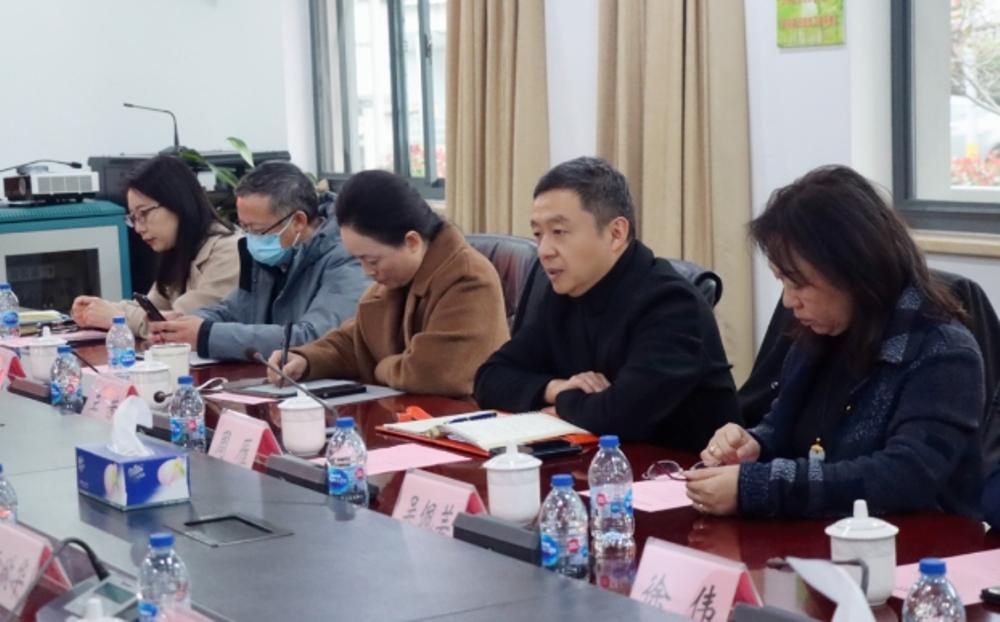 9fe49c41-20a3-421a-a29b-3f62e24da948