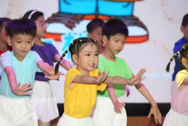 7f1cb4ec-090e-4913-9841-beeb13daae54 7f1cb4ec-090e-4913-9841-beeb13daae54