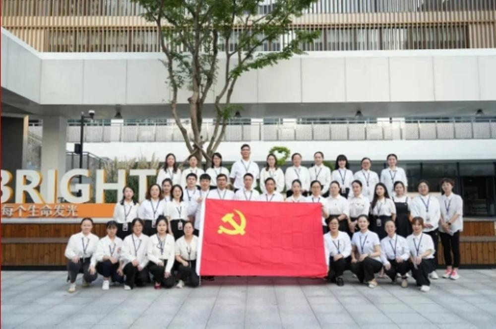 ad9792a3-73c3-49b4-ac05-63f7e62e804d ad9792a3-73c3-49b4-ac05-63f7e62e804d