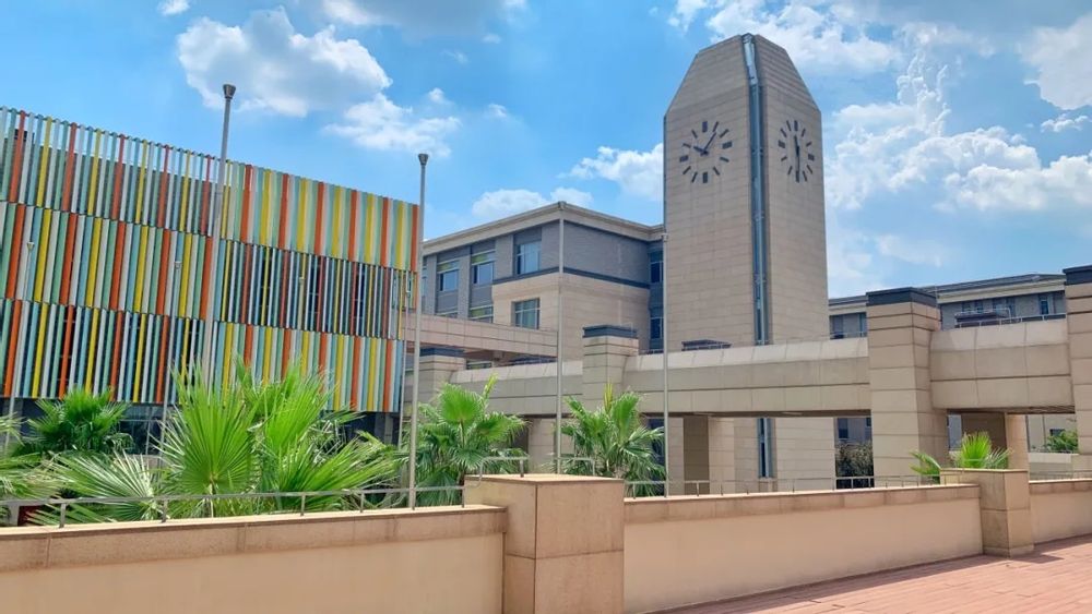 c35add46-fad7-4dca-9973-a200aed0a94e