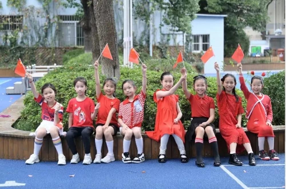 bb45ee04-02d0-4514-9075-5985c5cc6b51 bb45ee04-02d0-4514-9075-5985c5cc6b51