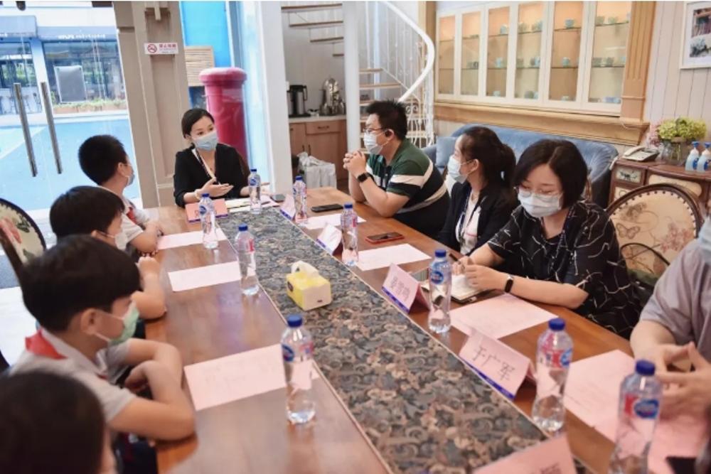 61b39b13-0ec0-415d-b142-327e2a332c8d 61b39b13-0ec0-415d-b142-327e2a332c8d