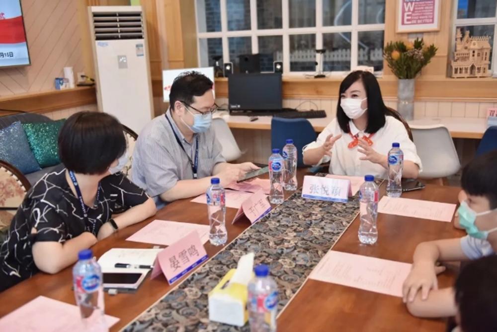 c09d74fd-ba99-4150-a9b9-ec38daeff299 c09d74fd-ba99-4150-a9b9-ec38daeff299