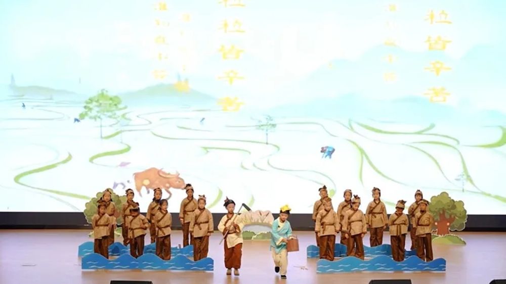 9124c1ad-c836-47a5-8b9b-5eb17cacf6f4 9124c1ad-c836-47a5-8b9b-5eb17cacf6f4